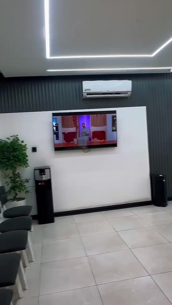 خدمة لاهلنا وناسنا في منطقتنا العزيزة نقدم لكم واحدة من افضل عيادات طب الاسنان في منطقتنا جودة بالعمل ومناسبة بالاسعار عيادة الدكتور ايهاب محمد
- الشارع الرئيسي لام الكبر مقابيل مصور الغزلان 

للحجز او الاستفسار متوفر واتساب
***********
***********
