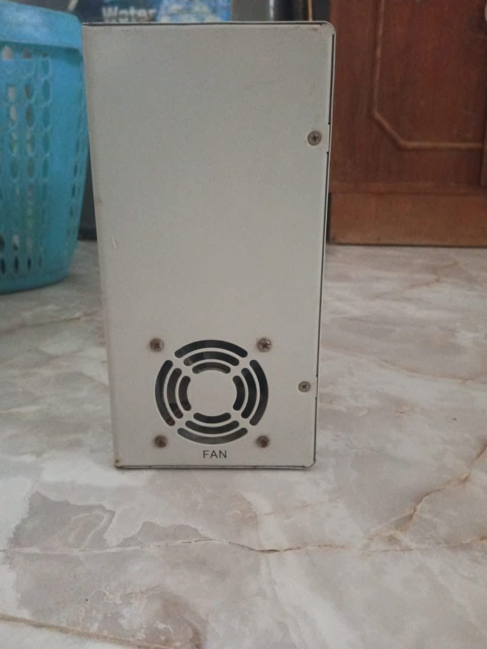 رافع قدرة 10000 شركة أسوار عطل عندي أتصور فحملت مااعرف شنو عطلة ابيعة على وضعة مكاني الشعلة ***********
قيم بالي يرضي الله 
اخذتة ٢٧٠ بوكتة
