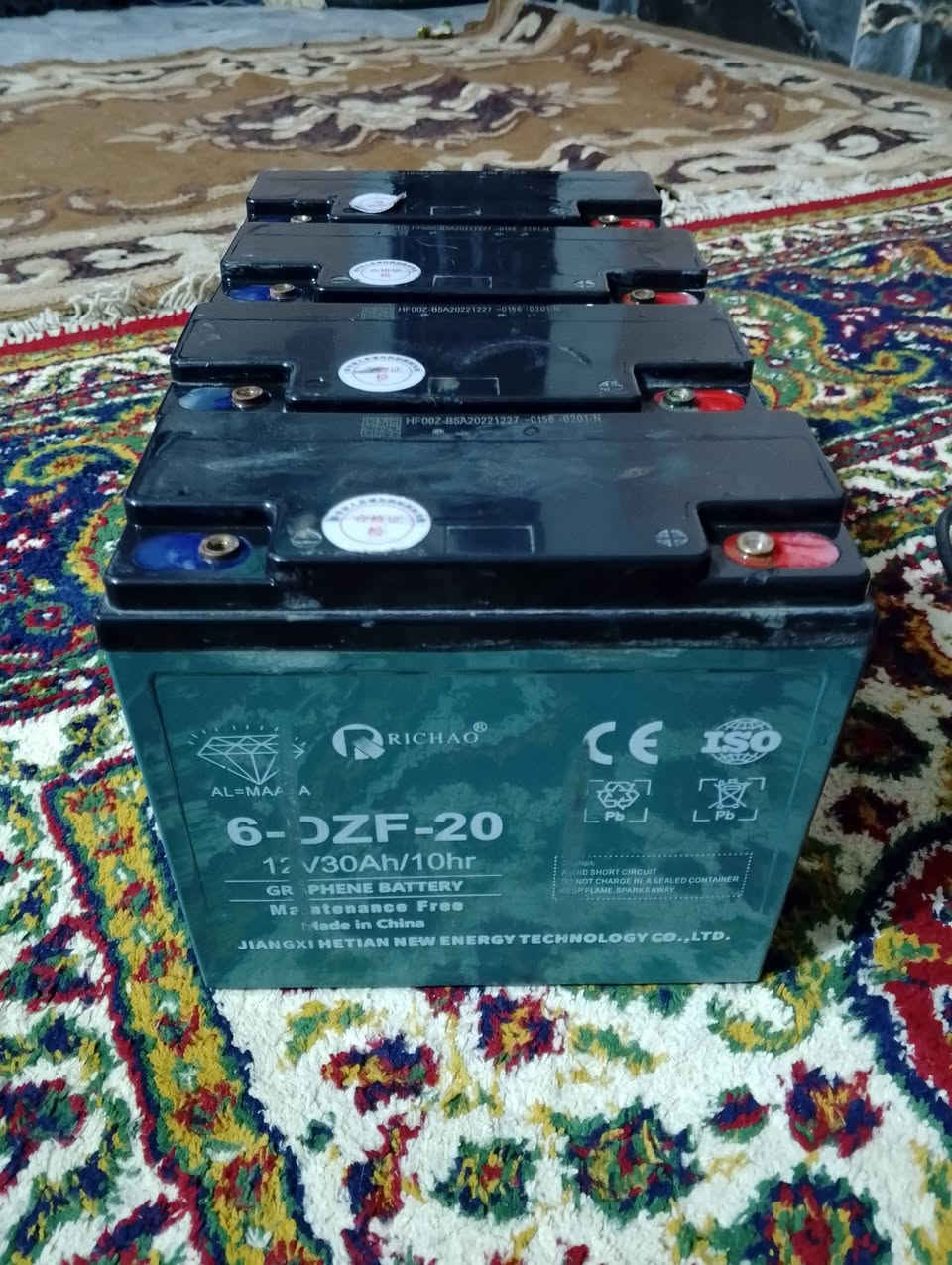 بطاريات للبيع سعر ٦٠ يقرن 8 ابيعلك نص عمر هن للستفسار ***********.  ***********
