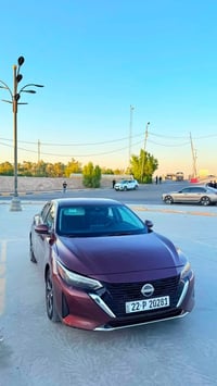 نيسان سنترا وارد امريكي SV  * محرك 2.0 * بصمة تشغيل * رادار أمامي وخلف...