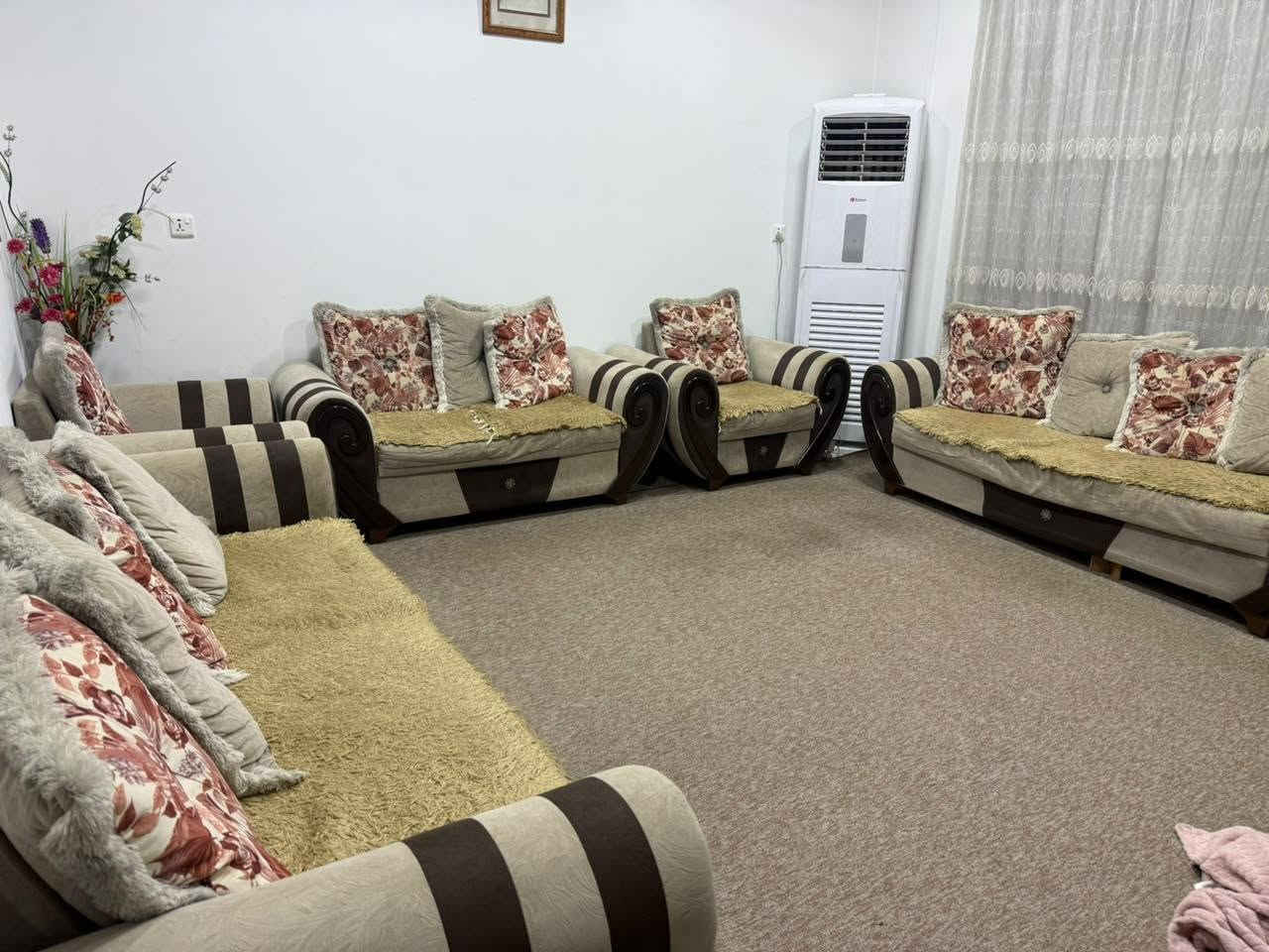 مستعمل اخو جديد مستعمل قليل
سعر 225الف بيها مجال للشراي رقم ***********
