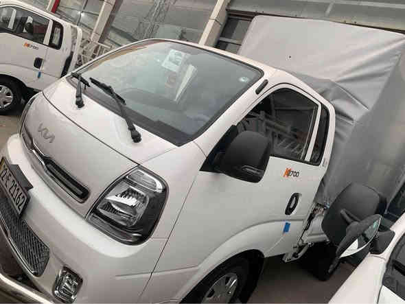 Kia 2022 full
سەیارەکە فولە هەموو شتی بەشەرەتە 
گیر مەکینە تەبرید بەشەرتە 
نمونیە لە جوانی 
چەنچ و کەپر و چادر
هەر شەش تای نوی
سەنەوی و فحس و هەزەی هەموو شتی نویە  
سەیارەکە 65هەزار حەقیقی رۆیشتووە 
سەیارەکە تەنها یەک تحدیلی بچوکی هەیە باقی تر هەمووی بەشەرت دەحامئ لۆ دحامی
سحری١٧٢ مەجالەکی کەم
ژم:*********** أربيل
