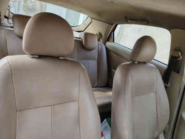 سلام عليكم 
شيري كوين موديل ٢٠١٣ للبيع
مكان بغداد
سياره جاهزه تبريد محرك كير كفاله محرك ١٥٠٠
بيها صبغ بنيد وصندوك اثر جراد
رقم بغداد تحويل مباشر بسم المشتري
هزه جديده
 سياره كير عادي نضيفه حيل سعر ٤٨ وبيها مجال بسيط حك جيه  خابر وتدلل
للاستفسار ***********
