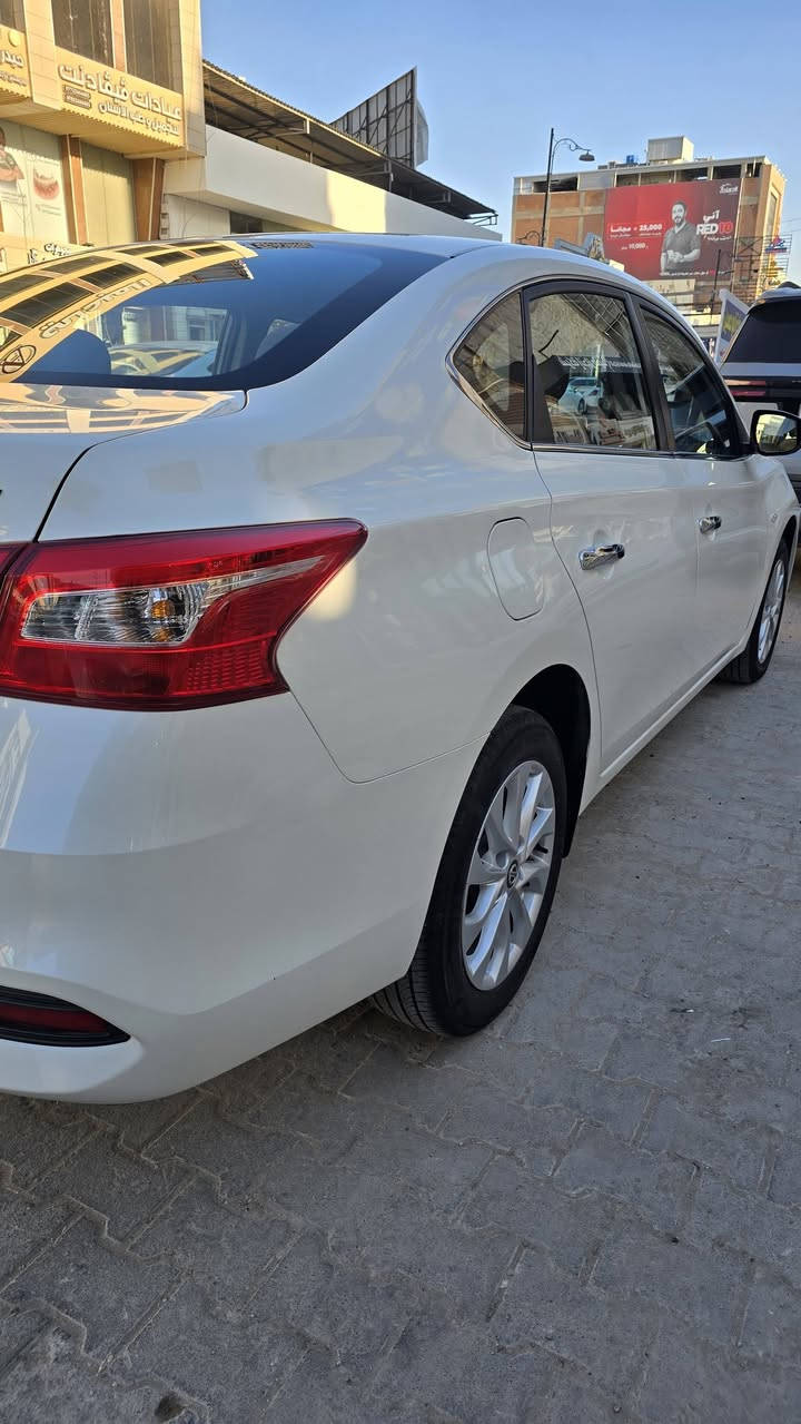 السلام عليكم
نيسان سنترا  مديل ٢٠٢٥  رقم اربيل  باسمي شرط الامداور سياره جديده ماشيه شي قليل على وضع الشركه مكفوله من كلشي السعر ١٢٨ وبيه مجال قليل 
للستفسار ***********  غير موجود على فيس بوك رجاءا الي يشتري يتصل فقط
