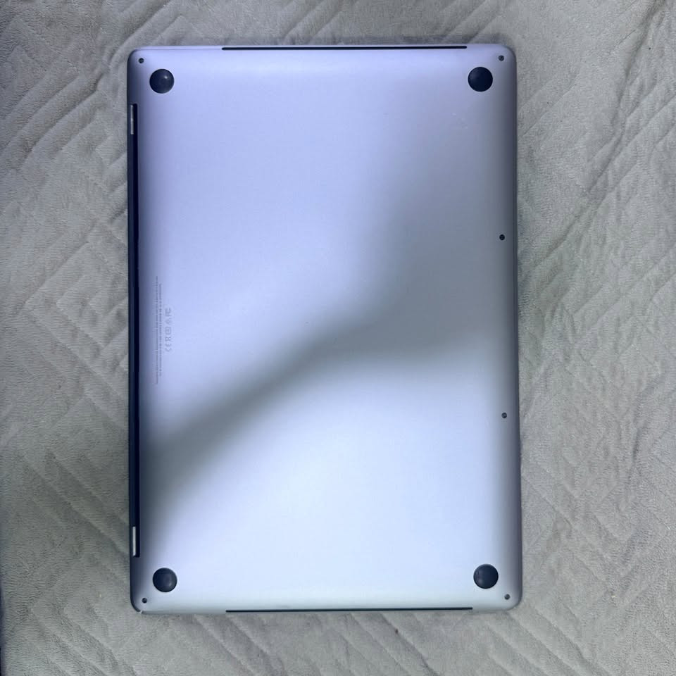 MacBook Pro 2018
Display 15"
Core i9
Ram 16 GB
SSD 512 GB
GPU 4 GB
الملحقات شاحنة فقط

السعر 650 الف
يتوفر توصيل
***********
