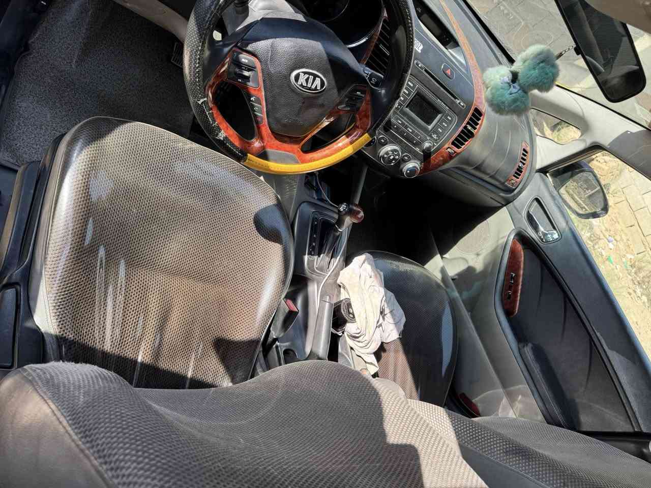 فورتي ٢٠١٥ للبيع سياره جاهزه كير ومكينه كفاله تخم تاير جديد 
تبريد ثلج مكينه ألفين دوش حادثهه جاملغ وبنيد مبدل السعر 105 وبيهه مجال لاستفسار اتصل وتدلل ***********
