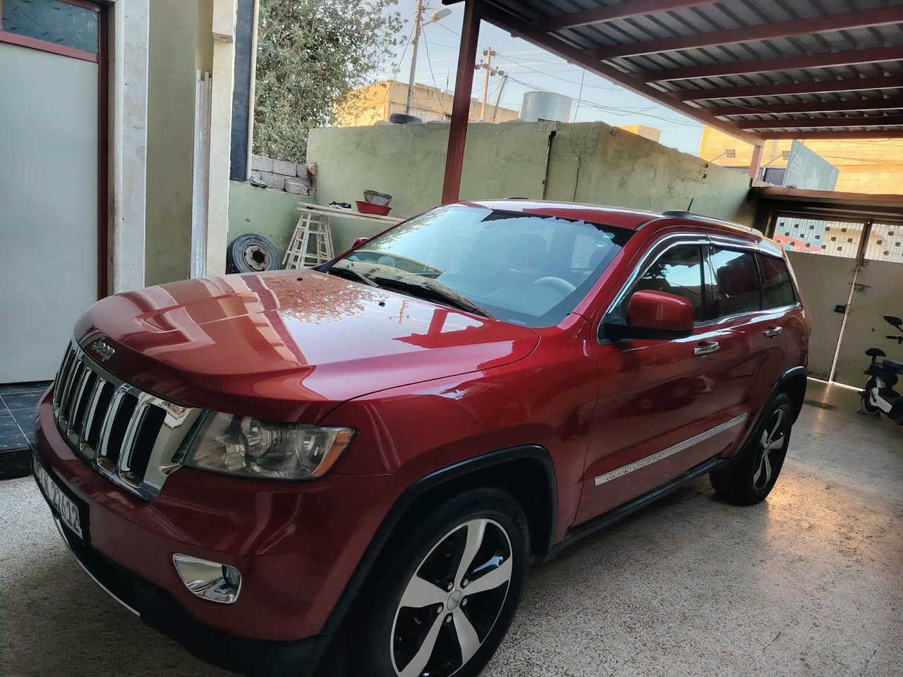 جيب لاريدو سياره زيرو 
الموديل 2011
كلين بلا ضرر موجود فحص السونار 
***********
السعر 162بيها مجال 
مكان السياره موصل
