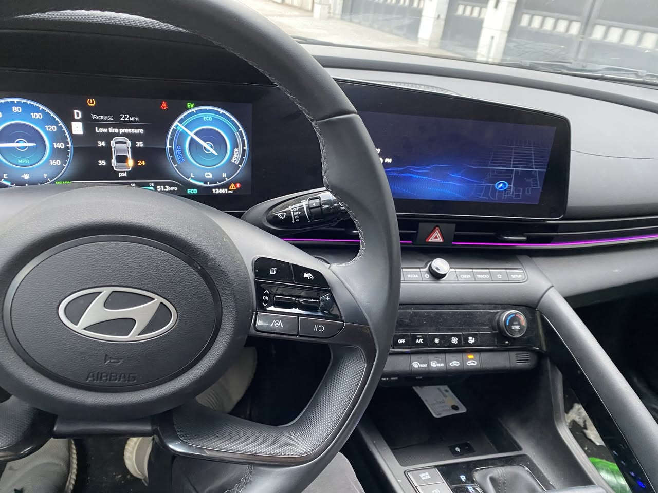 للبيع النترا هايبر 
وارد أمريكي 
2025
دخول جديد البارحة ترقمت 
ماشيا 13الف 
حادث بنيد فقط بدون ايرباك راديتر بلاد 
نص مواصفات 
بصمة تشغير 
بصمة أبواب 
شحن لاسلكي 
شاشه متصله 
تشغيل عن بعد 
وبعد بيها هواي مواصفات 
السعر 167وبيها مجال 
هذا رقمي ***********غير متواجد على الفيس 
بيع فقط
