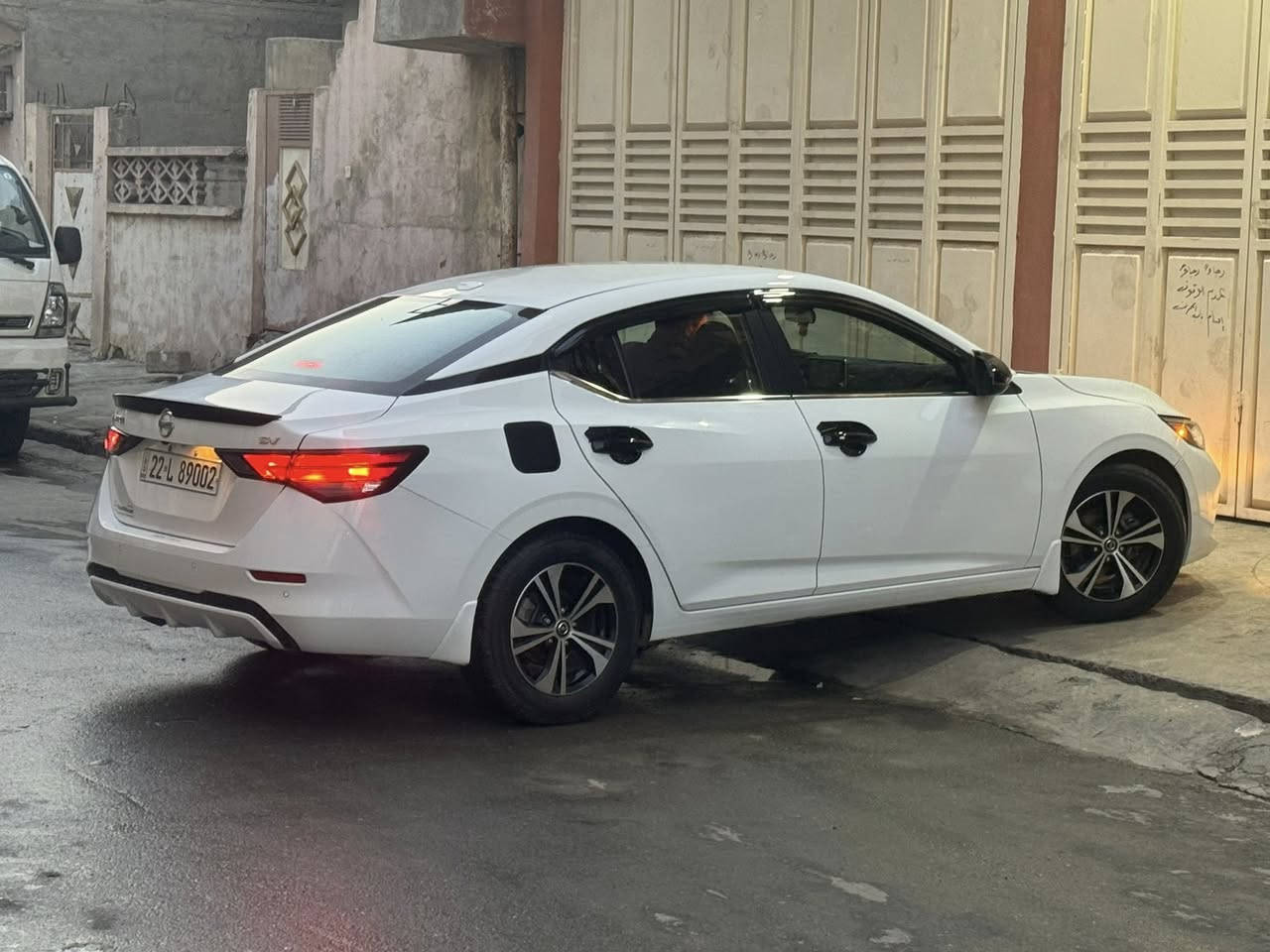 نيسان سينترا 2022 SV
عداد المسافة : 80 الف ميل 
حجم المحرك : 2000 (4 سلندر)
((((مرقم أربيل وجاهز))) 

ضربته::  خفيفه شبه الكلين بدون دواخل  فقط ارباك مرجع سستم صور موجود بل منشورا 
مواصفات 👇🏻
 بصمة ابواب 
بصمة تشغيل 
تحديد مسار 
مثبت سرعه
قياده ذاتيه
سستم سماعات  
شاشة ابل  كار بلي 
كاميرا خلفي
اوتو ستوب 
رادار امامي
رادار جانبي  (نقاط عمياء)
رادار خلفي (التحذير من الاصطدام)
حساسات امامي
حساسات جانبي 
حساسات خلفي 
نظام (𝐄𝐂𝐎)
نظام (𝐍𝐎𝐑𝐌𝐀𝐋)
نظام (𝐒𝐏𝐎𝐑T
تحكمات استيرن
السعر $152و بها مجال قليل
مكان السيارة موصل

متواجد إتصال هاتف وواتساب فقط ***********
