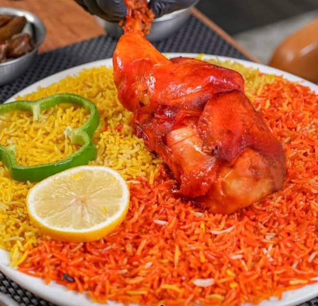 مندي جنات اليمن فرع غماس
من حضارة اليمن… إلى سفرتك

نكهة أصيلة بطابع يمني عريق 😍

متواجدين يوميا من الساعة ال10 صباحا إلى الساعة ال 1 ليلاً 

كذلك مستعدين لتجهيز كافة المناسبات

يوجد توصيل مجاني للمناطق القريبه داخل غماس

العنوان: غماس - مقابل حسينية الشهداء

***********
