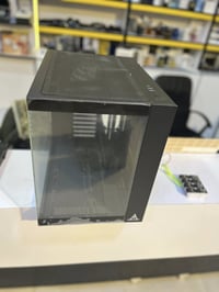 كيس كمبيوتر • بدون قطع