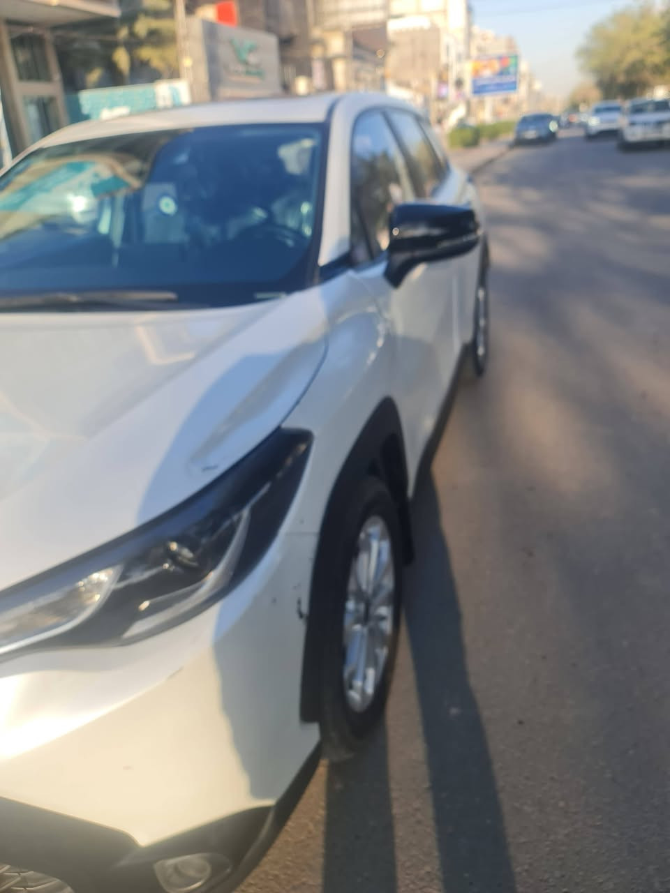 السلام عليكم كورلا فروتلندر للبيع موديل ٢٣ ماشية ٣٢ بيه تصليح بالجاملغ الامامي صفحة السائق وبعض الشخوط بالدعامية الامامية مواصفات فتحة وبصمة رادار  وباقي المواصفات المعروفة رقم بغداد باسمي السعر ١٥٦ وبيه مجال *********** اتصال او واتساب وشكرا
