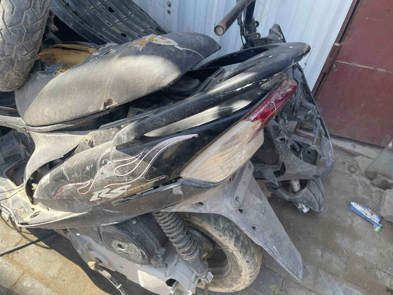 السلام عليكم موجود مكسات شغاله  سعار مناسبه وتفصيخ  شواصي كلمن سعره العنوان كربلاء الحسينيه


**إذا كنت صاحب هذا الإعلان وتريد حذفه لأي سبب، رجاءا أرسل رسالة إلى الدعم الفني**