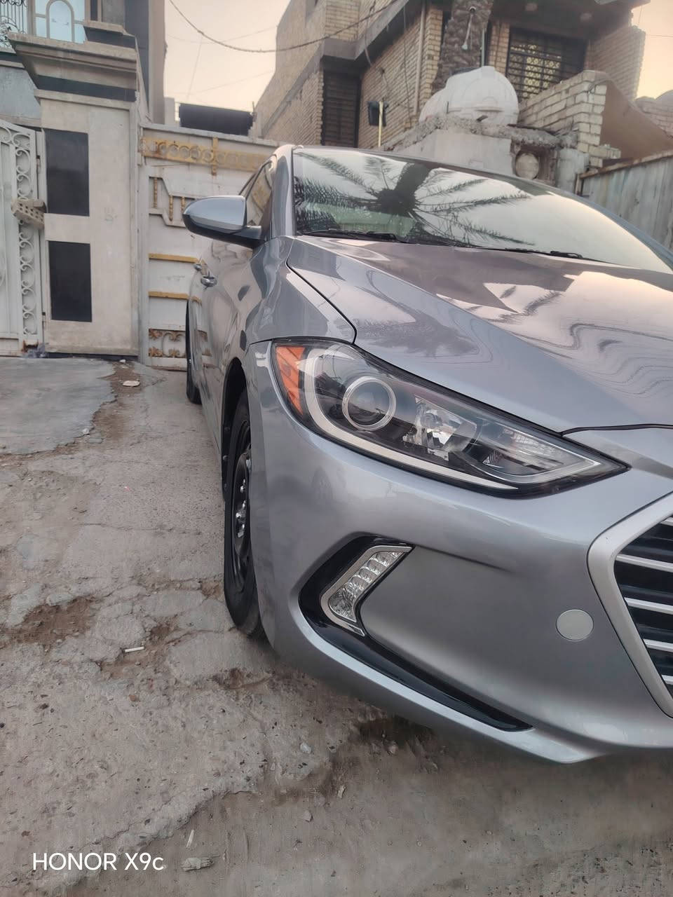 السلام عليكم
للبيع او مراوس
النترا 2017 أمريكي
مکینه 2000 دوش
کیر ‌‌‌‌At ماشيه ٩٨
تخم تاير
كير مكينه تبريد كفاله
غرفه جديده
السيارة رقم سليمانيه بااسمي
سنويه ٢٠٣٠
السيارة ظربته فقط بامريكا باب
بيه صبغ بنفس الصفحه اثر جراااااااااااد
ليبل واحد السياره
السيارة جاهزه ع اخر شي والحمدالله
المكان بغداد الجديده المشتل
***********
السعر ب ١٢٠
وبيه مجال  فدوه اروحلك اذا متشتري لتتصل وتعبني
وكلشي اكو بالسوك صوور الظربه بالمنشور
