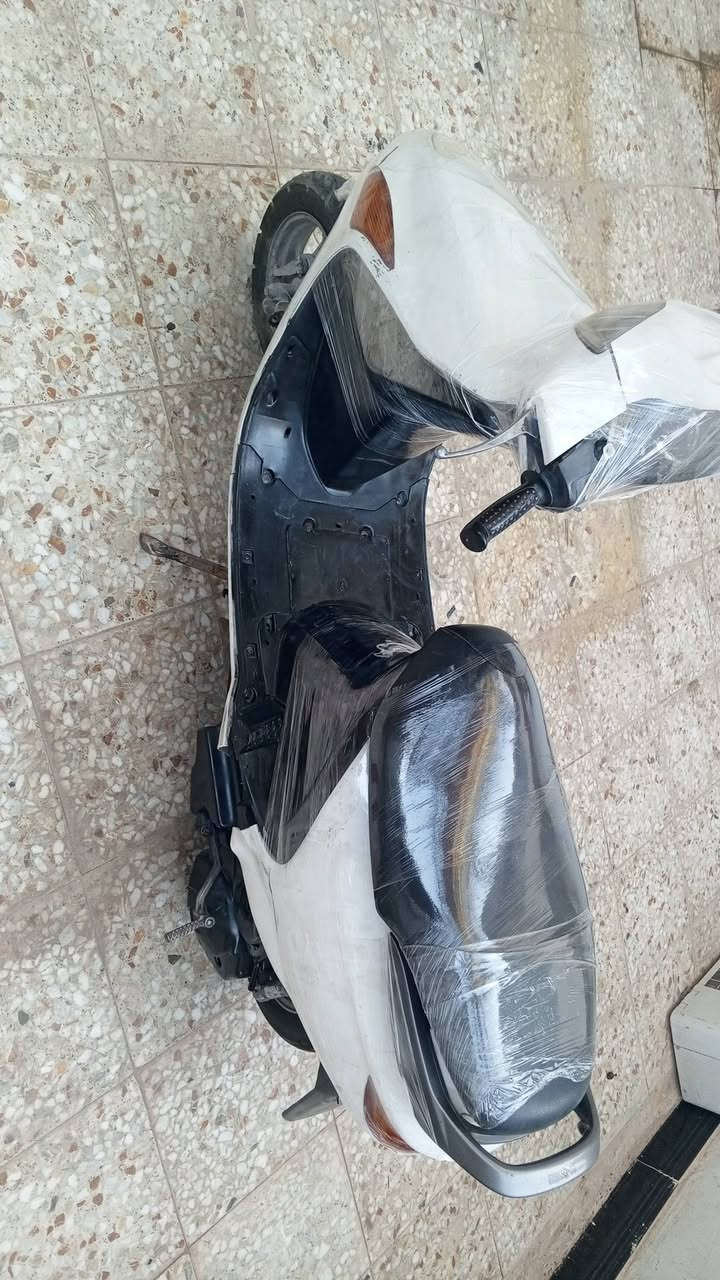 فراشه 140 مامفتوح مكينه خرسا
صارلها 6 اشهر طالع من حاويه كهربائي شغلات 
عوزها باتري فقط بعدهي برغي ماعايزه 
ب450وبيها مجال مكاني النجف


**إذا كنت صاحب هذا الإعلان وتريد حذفه لأي سبب، رجاءا أرسل رسالة إلى الدعم الفني**