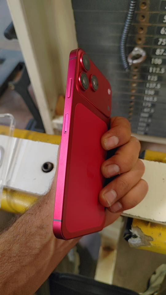 اكس ماكس محور 17 برو ماكس الجهاز كله شغال السعر. 300.        ***********.   مكاني بغداد حي اور
