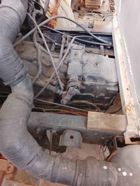 تنكر  تاتا موديل 2004 سعرة 45 ورقة للاستفسار 07729927387