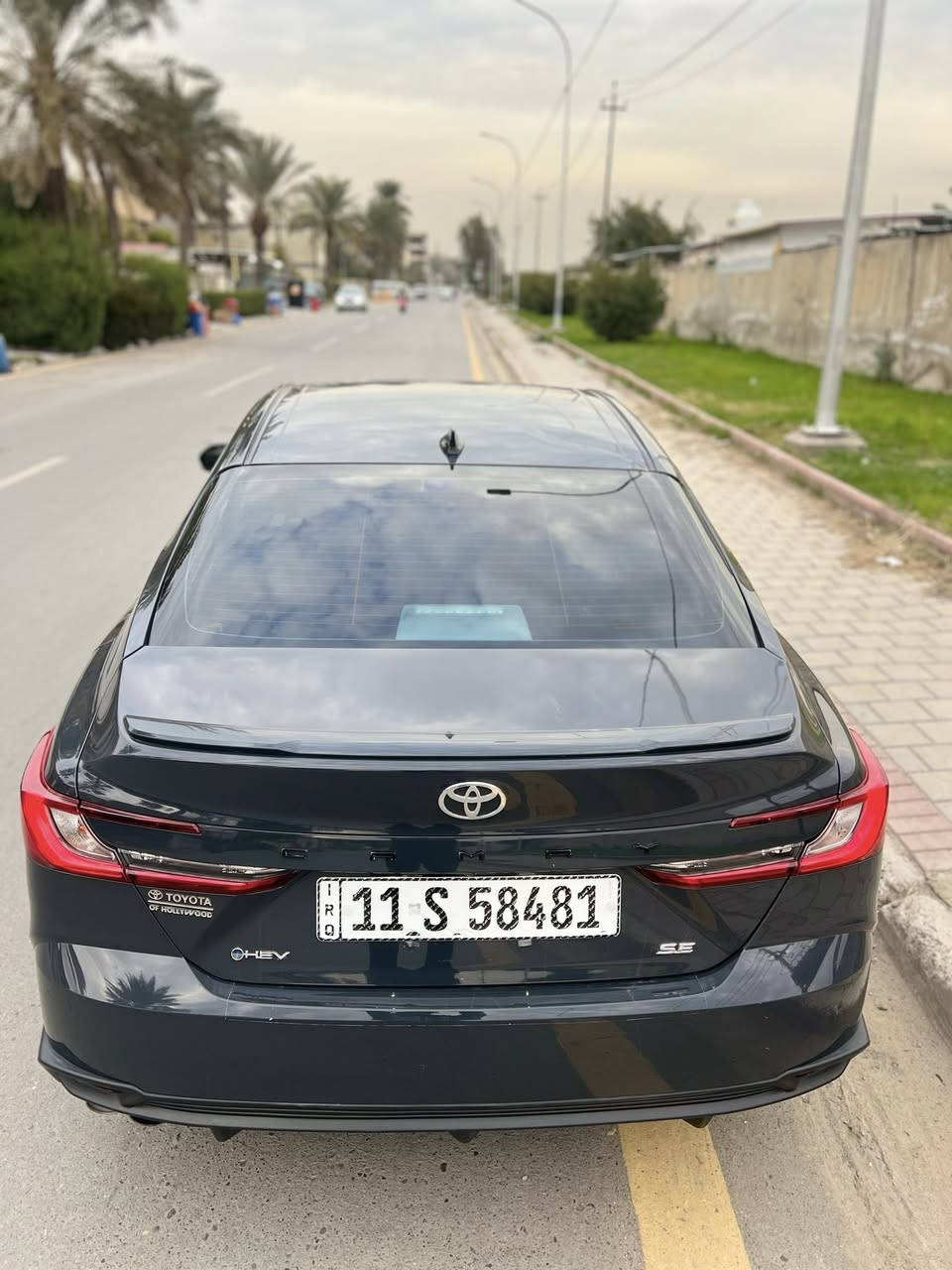 تويوتا كامري هايبرد 2025 SE
وارد امريكي مواصفات SE
-العداد 25 الف مايل
-بصمة تشغيل
-بصمة ابواب 
-تشغيل عن بعد
-تحكم ستيرن
-هاند بريك بصمه
-شحن لاسلكي 
-رادار امامي
-نقطة عمياء
-مثبت سرعه 
✅سياره بجم كبس 
✅حادثها تبديل وصبغ ابواب عكس سايق وجاملغ امامي بارد بسيط وصور الحادث موضحه بالمنشور
السياره كلش نظيفة واحلى من الصور
رقم الشاصي : 4T1DAACK6SU056162
رقم بغداد الجديد بأسمي 
 مكان السيارة بغداد _ العامريه
السعر المطلوب : 220 وبيها مجال 
              تفاصيل اكثر الاتصال : ***********
