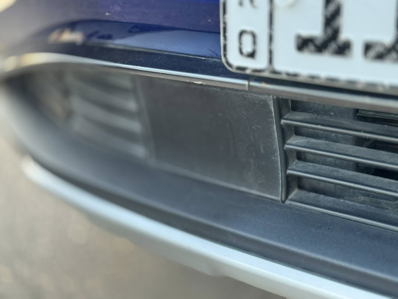 السلام عليكم
للبيع او امراوس
عندي هونداي توسان 2023 لون
ازرق جويتي
فول مواصفات لميتد
امريكي ضرر امريكا جاملغ و بنيد بدون ايرباك بدون
دواخل كلها
ماشيه 28 الف مايل
مواصفات
فتحه سقف سلايد
كشنات جلد - كهرباء / تدفئه
صندوك شفط كهربائي
بصمه التشغيل دخول ذكي تشغيل عن بعد شاحن لاسلكي
كيجات الكتروني
شاشه كبيره لمس مع كامره دواره مع حركه الاستيرن تبريد بيانو و تغير مناخ الهواء
GDI 2500 محرك
كير اوتو
فورويل درايف
lli
Ngo gil
رادرات وتحديد مسار
لايت عالي وناصي زينون + ليد
نهاري
بكلايت ليد شمعه

السعر 20.500 $$$

الاتصال ***********

***********
