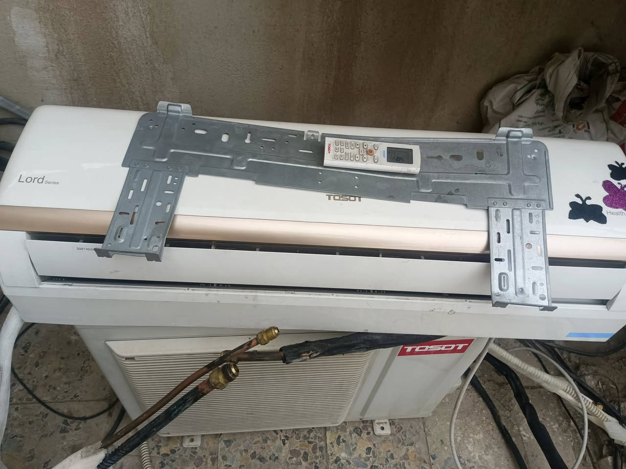 السلام عليكم سبالت عدد 2 طنين تبريد فول مشتغلات موسمين غراضهن كاملات مكاني المحمودية ***********
***********
