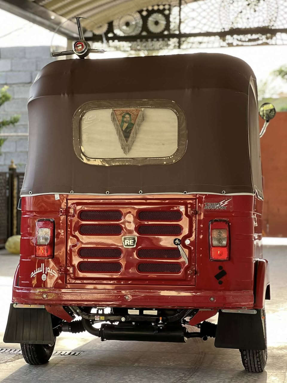 السلام عليكم تكتك للبيع مديل 20
رقم وسنويه تحويل ثاني يوم 
مكينه مكفوله اكسن مكفول 
بيها ملاحضات بسيطه 
مكاني بغداد الشعله 
***********
