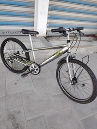 وبركاته بيسكل موديل كيمو حجم ٢٤ باله ياباني النضافه فول وضع حاويه مارك...