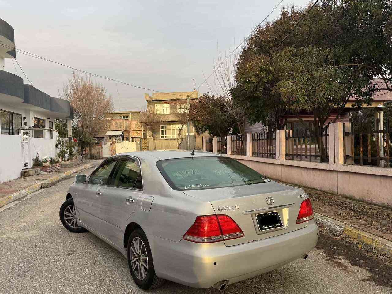 شاهانە 2005  بڕاوە بەحری ناو زەرد ساج سور 182 گێڕ و مەکینە گەورە
سەقفی زۆر جوانە
سەیارەکە زۆر جوانە 
دوو دوگمە دوو کوشن کارەبا سوکان کارەبا
شاشە و کامێرە تەبرید مەرکەزی چوار تایە و ویلی لۆکی لەژێردایە  سەیارەکە ناو و دەری زۆر جوان و پاکە  
گێڕ و مەکینە  بەشەرت
نرخی 46 گەڵا و مەعامەلەیەکی کەم
***********
***********
هەڵەبجەی شەهید حلبجة, السليمانية
