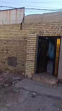 دار  للبيع قبل سيطرة سبع قصور ثالث بيت عن شارع العام مساحتة 110متر واج...