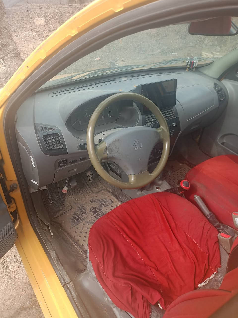 السلام عليكم طيبه 2017 بأسمي مكاني كربلاء الحسينيه سياره جاهزه فقط مكينه بيه خيط بخار
مصفره كلشي يعني تاخذ جاهز شرط تحويل حداديه امامي خلفي جديد شرط وكاله 
السعر 
39 وبيه مجال حك الجيه فقط 
***********
*********** 
ممتواجد على الفيس فقط اتصال
