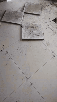 خلف سيراميك***********
