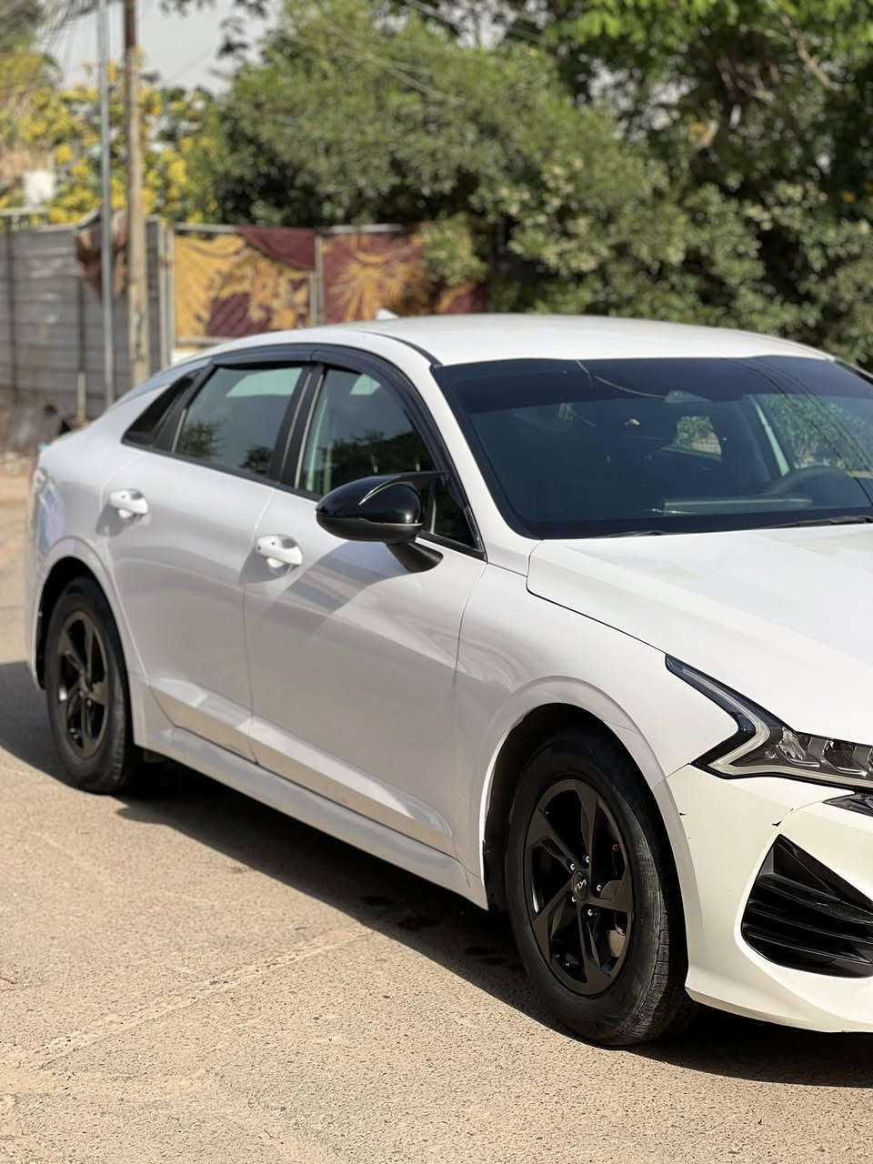 السلام عليكم
اوبتما k5 2022 للبيع وارد  أمريكي حادث بنيد فقط وبيها بارد مواصفات Lxs المعروفه محرك 1600 تيربو  ماشيه70 ml السياره رقم أربيل ب اسمي الموقع:حي العامل قرب البانزين خانه *********** السعر :150 ورقه او مراوس مع كورلا 2025 هايبرد صيني الشكل الخليجي
