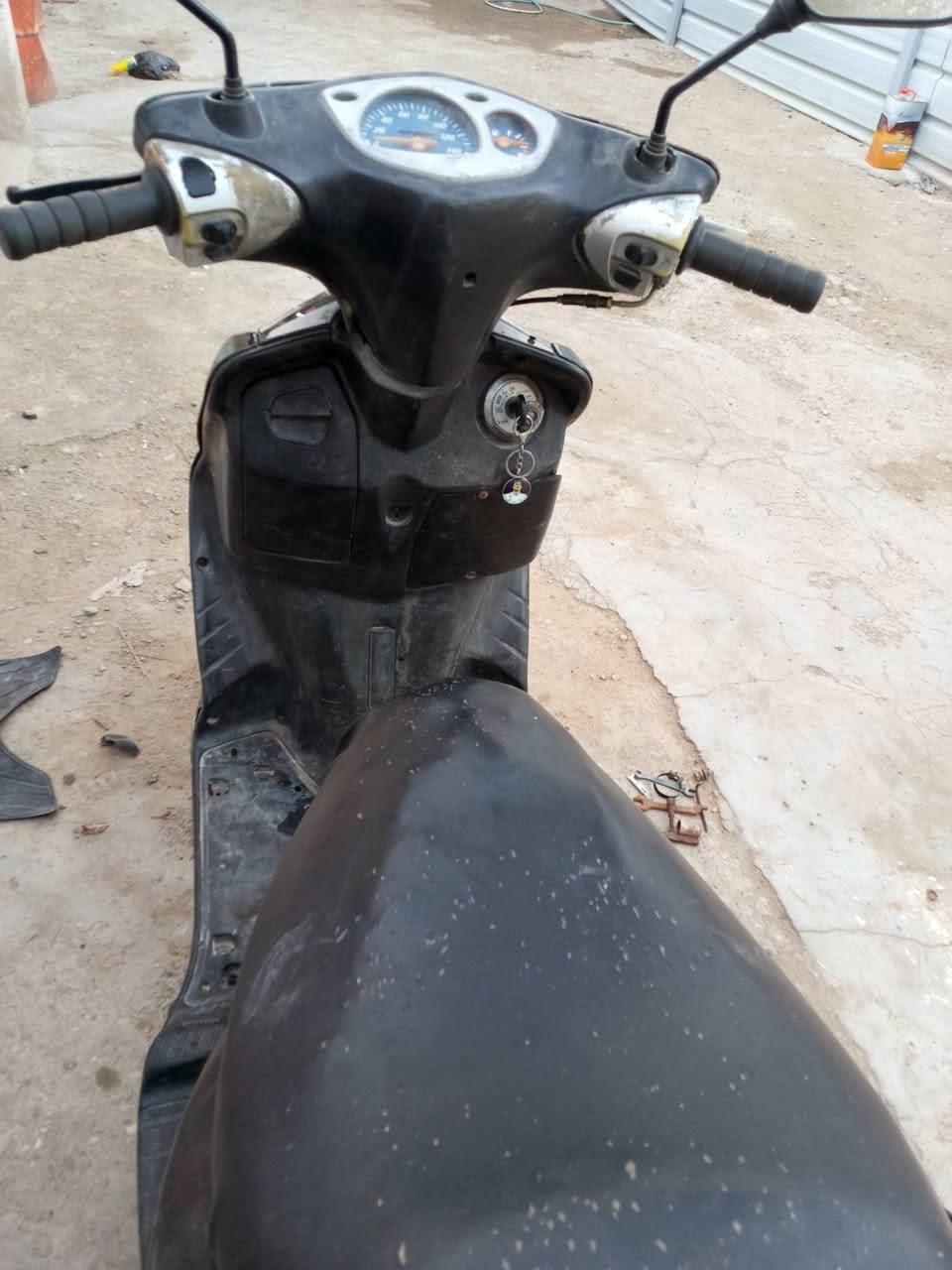 سلام عليكم ..
دراجه سكنس نثيه شغاله جميع لكهربأيات سلف هندر محرك نضيف كلشي شغال ماعده لعرموطه مال لهندر بس معروضه ب325 بيه مجال للطيبين مكاني بغداد لحسينيه رقم ***********
