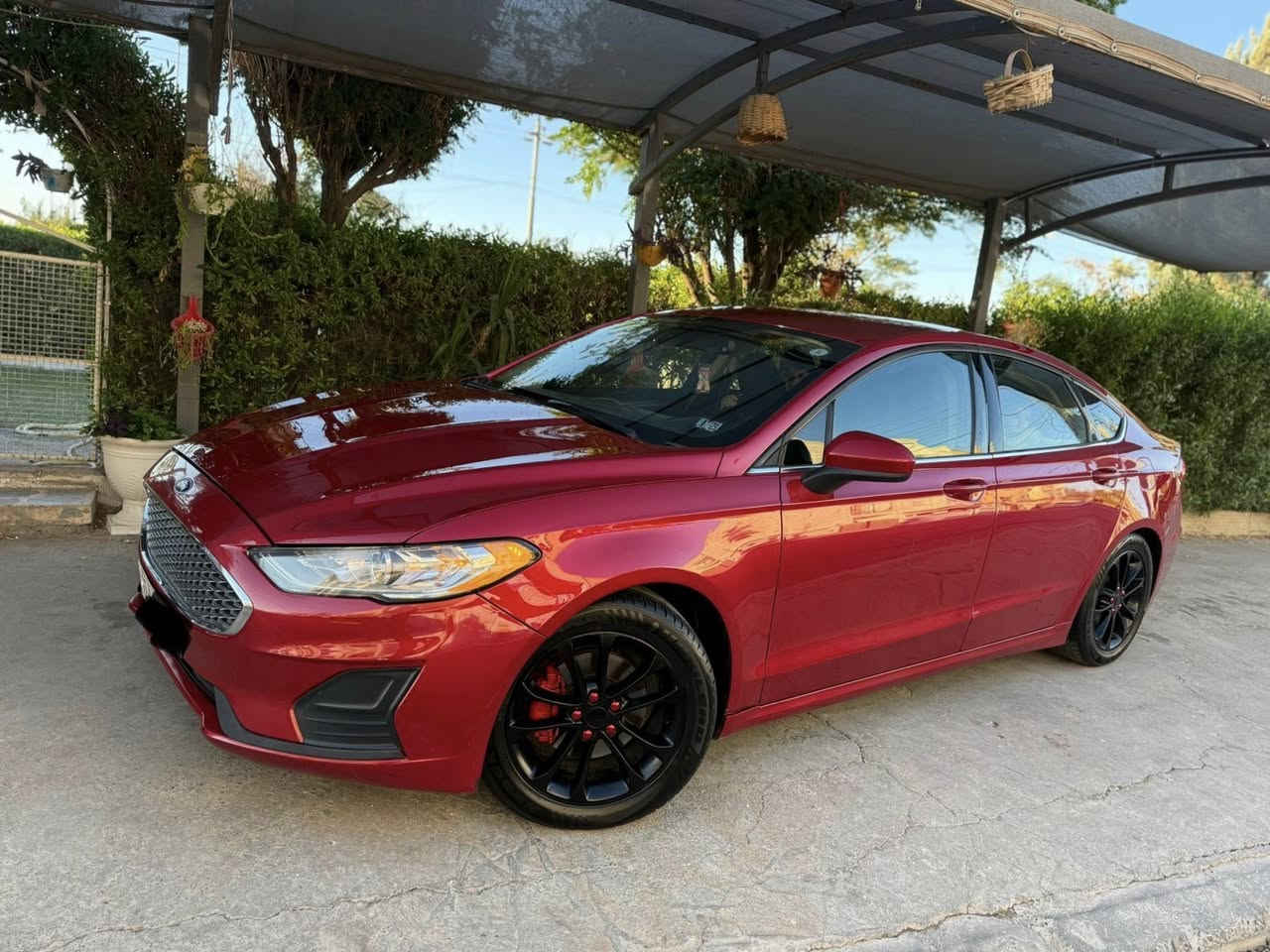 فورد -فيوژن- ٢٠٢٠ SE
مواسفات ئيس ئى
٣ شاشات
رادار امامي و خلفي
مراية رادار
اوتو ستوب 
بريك بصمة 
فول مواصفات 
بس ما بيها فتحة و كشن جلد
سيارة بيها ١ قطعة صبغ و ٢ قطعة كلير يعني ٣ قطعة صبغ بدون دواخل
ايرباك كل سليم 
محرك ١.٥ توربو
محرك و كير بشرط 
سنوية جديدة
تحويل بشرط من نفس يوم
سعرها ١١٨ ورقة و بيها مجال***********
