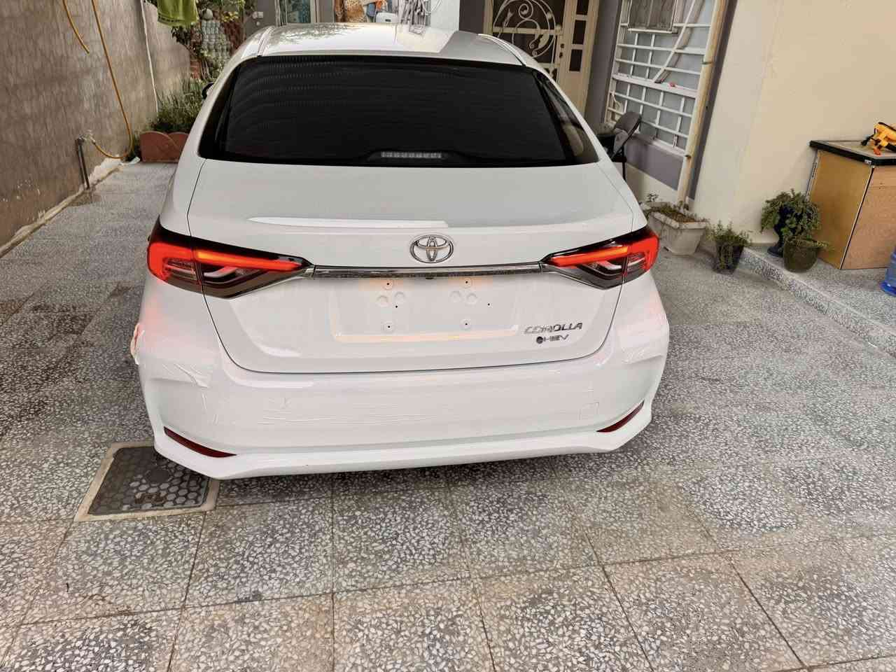 كورلا مديل ٢٠٢٥ماشيه ٤٠٠٠ مكاني نجف ***********سعر مرقم بغداد
