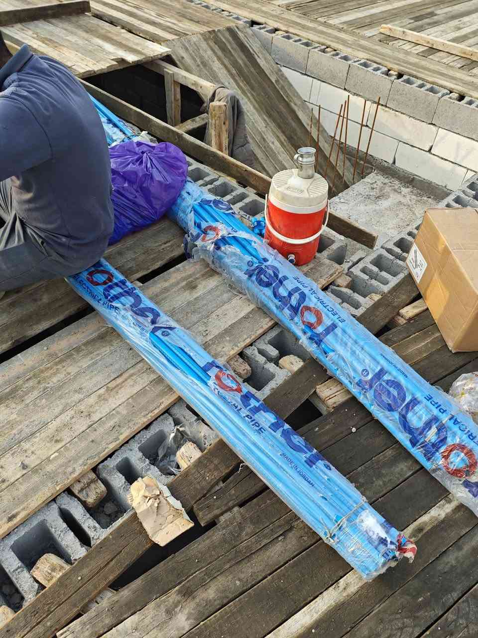 سلام عليكم 
إنجاز عمل تأسيسات كهربائية #البصرة 🛠️⚡
للحجز والاستفسار: 📞 ***********
