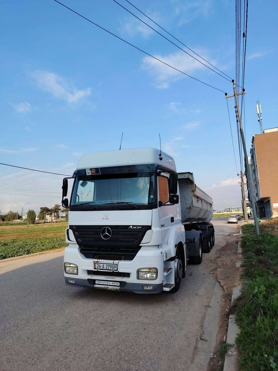 السلام عليكم
اكسور ٢٠٠٧ كير عادي هاف طقتين كير محرك شاصي صبغ شرط مكفوله كفاله عامه

***********
