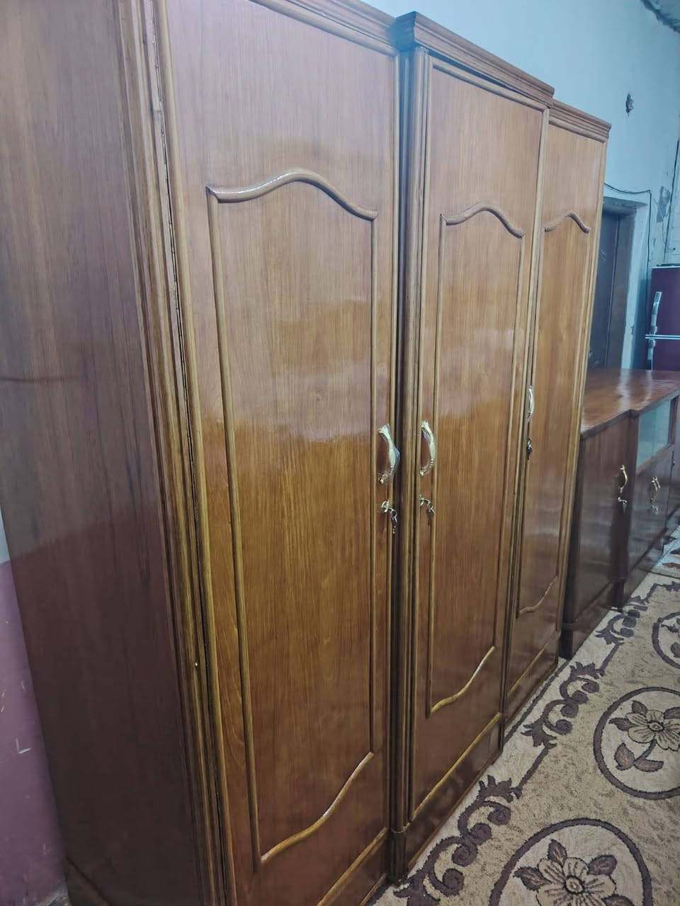 كنتور ابو 3 نجاره صاج السعر 165 

بوفيه نجاره صاج اخت الجديده السعر 125 
مكاني مسيب حي العسكري ***********
