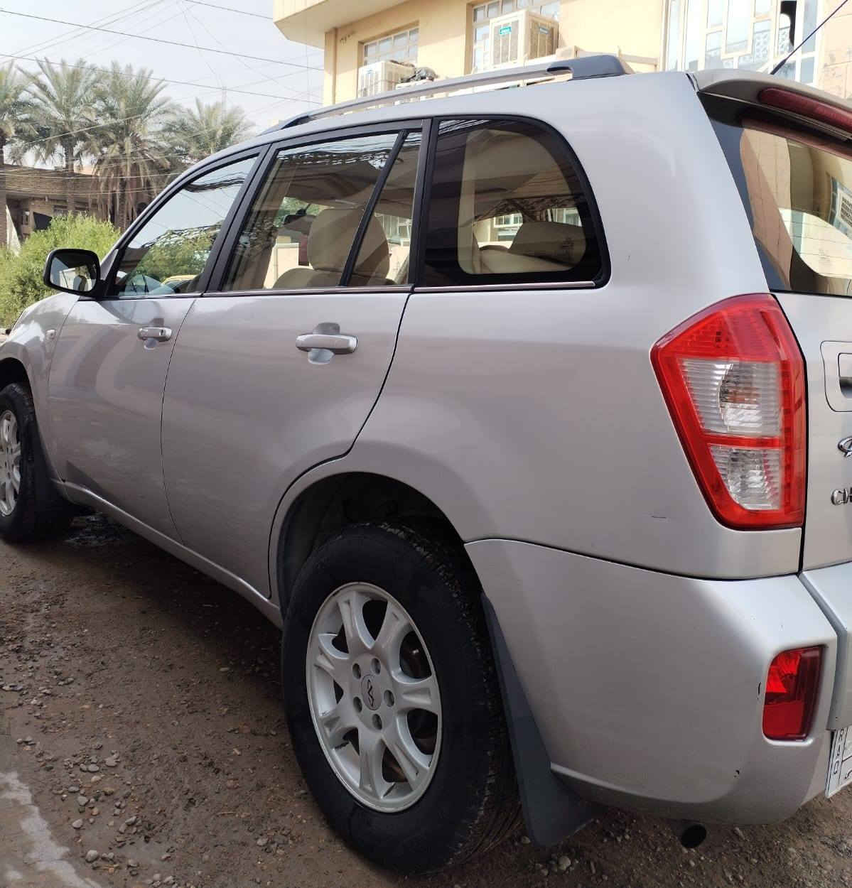 السلام عليكم للبيع تيكو ٢٠١٤ رقم بغداد  سياره جاهزه مابيه اي نقص كير مكينه صدر أمامي خلفي تخم تاير تبريد ثلج تدفئه بلكشنات كير ميكانيك مكينه ٢٠٠٠ فتحه كهرباء كشنات جلد بلاد داخل نظيف جدا سياره كلش نظيفه وباقي المواصفات معروفه بلتيكو مكان السياره حي العامل علسريع الملحانيه قرب مسبح الرافدين موبايل *********** أثير *********** السعر ٧٦ وبيه مجال حك الجيه تحويل ثاني يوم
