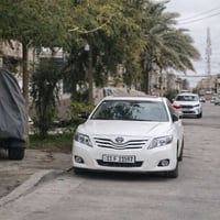 كامري 2010 خليجي GLX  اعلى فئه 4 سلندر كشنات جلد /كشن كهربائي/تحكم ستي...