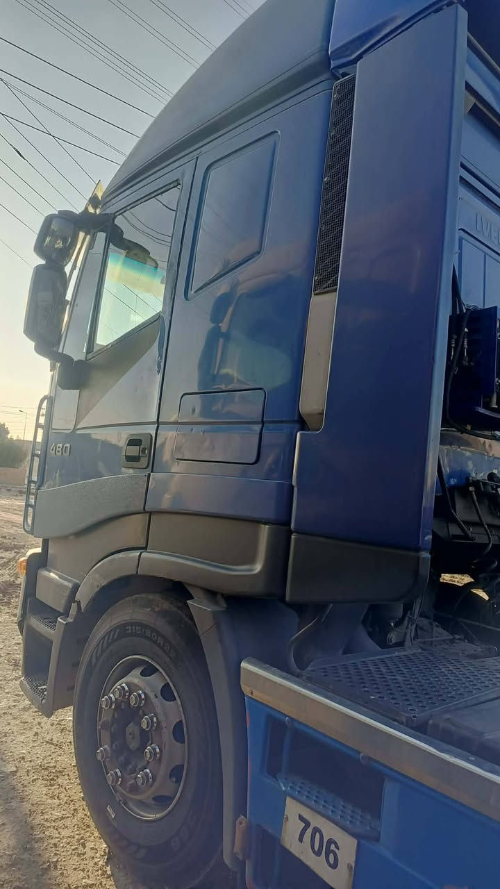 تفاصيل داخل صوره
