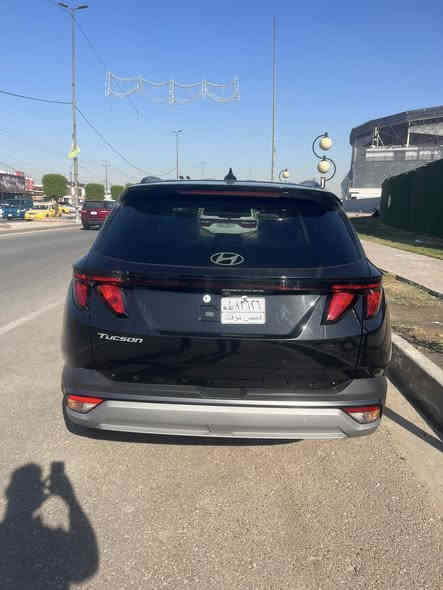 سلام عليكم 

توكسان موديل 2025 SEL 

دخول جديد فول مواصفات عدا الفتحة 

المواصفات //🆕

بصمة ابواب

بصمة تشغيل عن بعد

بصمة صندوق فتح الي

توصيل شاحن خلفي مزدوج  

بلوجكتر لد زنون

لايت زنون أصلي 

اتو هولد 

تبريد بيانو لمس جهتين

سايد بريك بصمه 

اتو ستوب بالازدحام 

تبريد قطعتين منفصل امامي خلفي

شاشه كبيره متصلة ديجيتل

شاحن وايرليس موبايل 

تدفئه كشنات 

كشنات اوف وايت 

كشنات كهرباء 

رادار امامي 

رادار جانبي رادار خلفي 

تحديد مسار نظام قياده الي

تحكم ستيرن كامل 

 سستم سماعات 

حساسات امامي وخلفي 

تنبيه خطر خلفي جهتين مع هزاز ستيرن

داخل ابيض 

صندوك كهرباء 

ابو المصلحة ليقارن بالخليجي

الضرر///بنيد مصبوغ عل كد الضربه والجاملغ بارد كل قطع السياره ليبل واحد حته الدعاميه 

ماشية 17000m نظيفة بمعنى الكلمة السبير ما نازل

محرك 2500 المرغوب بالسوك 

السعر198وبيها مجال 

مكان السيارة بغداد والشراي يتصل ***********
