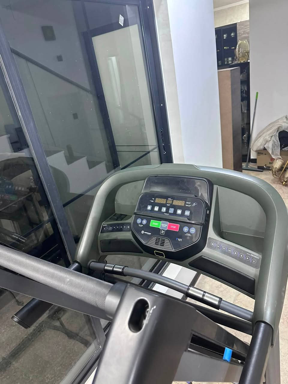 جهاز مشي 
ماركة ممتازه
السعر مليون و مية و خمسين


**إذا كنت صاحب هذا الإعلان وتريد حذفه لأي سبب، رجاءا أرسل رسالة إلى الدعم الفني**