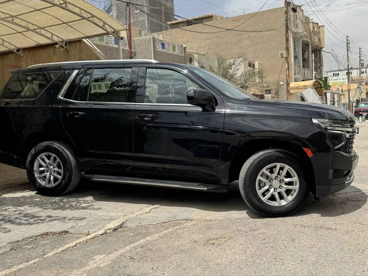 السلام عليكم
شوفرليت تاهو 2024 LS خليجية مكفوله من الصبغ والبارد والملاحظات ومن كلشي 

رقم بغداد بااسمي شخصيآ السياره جديده جدا جدا جدا وكل تفاصيلها بالصور حته فديو نشرت الها 

ماشيه 33 الف كيلو متر 21 ميل 

السياره كل غراضها وعدتها والبصمه الثانيه والارضيات بعدهن بالچيس ممفتوحات

السعر 480 ورقه مع مجال بسيط 

مكاني بغداد حي البنوك 

*********** 📞
