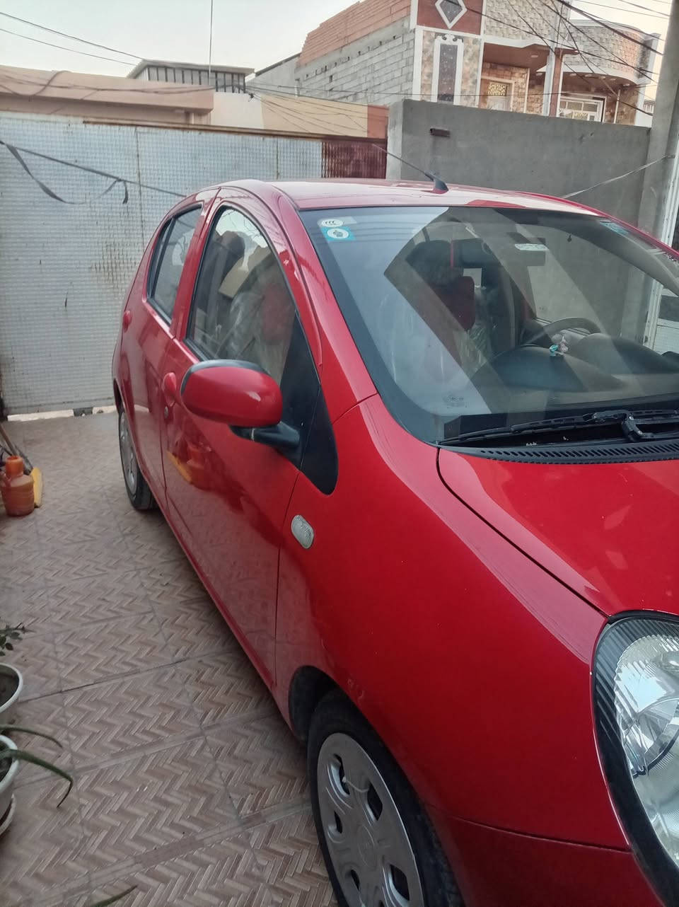 سلام عليكم باندا للبيع موديل 2013 رقم بغداد كامله من كل شيء وباسمنا رقم دولي تحويل ثاني يوم ***********
