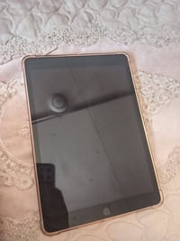 ايباد • بطارية ٩٥٪ • مستخدم شهرين
