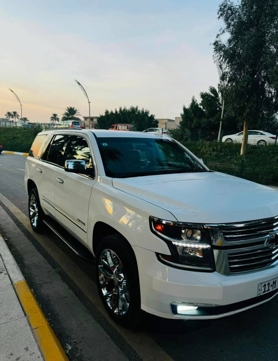 السلام عليكم
تاهو 2018 للبيع 
رقم بغداد وارد امريكي
سياره بيه خمس قطع صبغ وحادثه خفيف مو قوي
شراي اتواصل وادزلك صور امريكا 
 ماشيه 115 كيلو 
سياره هاي كدامك نصبته وبالحقيقه بعد احلى 
السعر 325 ورقه وبيه مجال نقد 
او قسط للمعارف فقط 
مكان سياره ديالى بعقوبة
للتواصل واتس ***********
