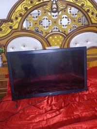 شاشة ٥٠ • LG • كركوك ممدودة