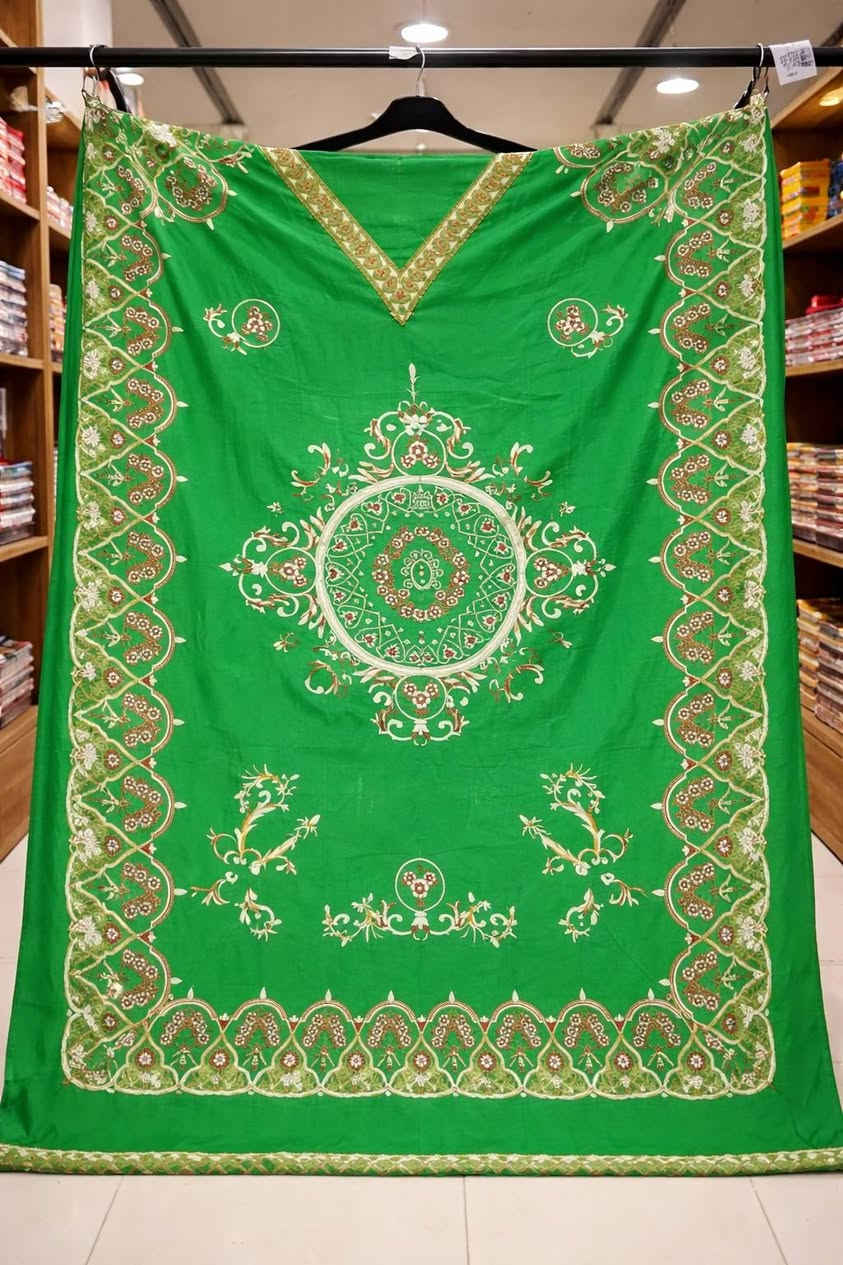 ٤ قطع ب١٥ مع توصيل
الرابعه هم وردية مكرره

دراعه رمضانيه كشمير تلبس حتئ ٨٠ ك
بايعه حتئ ب٧ الف 

بس هذني اخر شي عدي اريد اصفيهم 

***********
