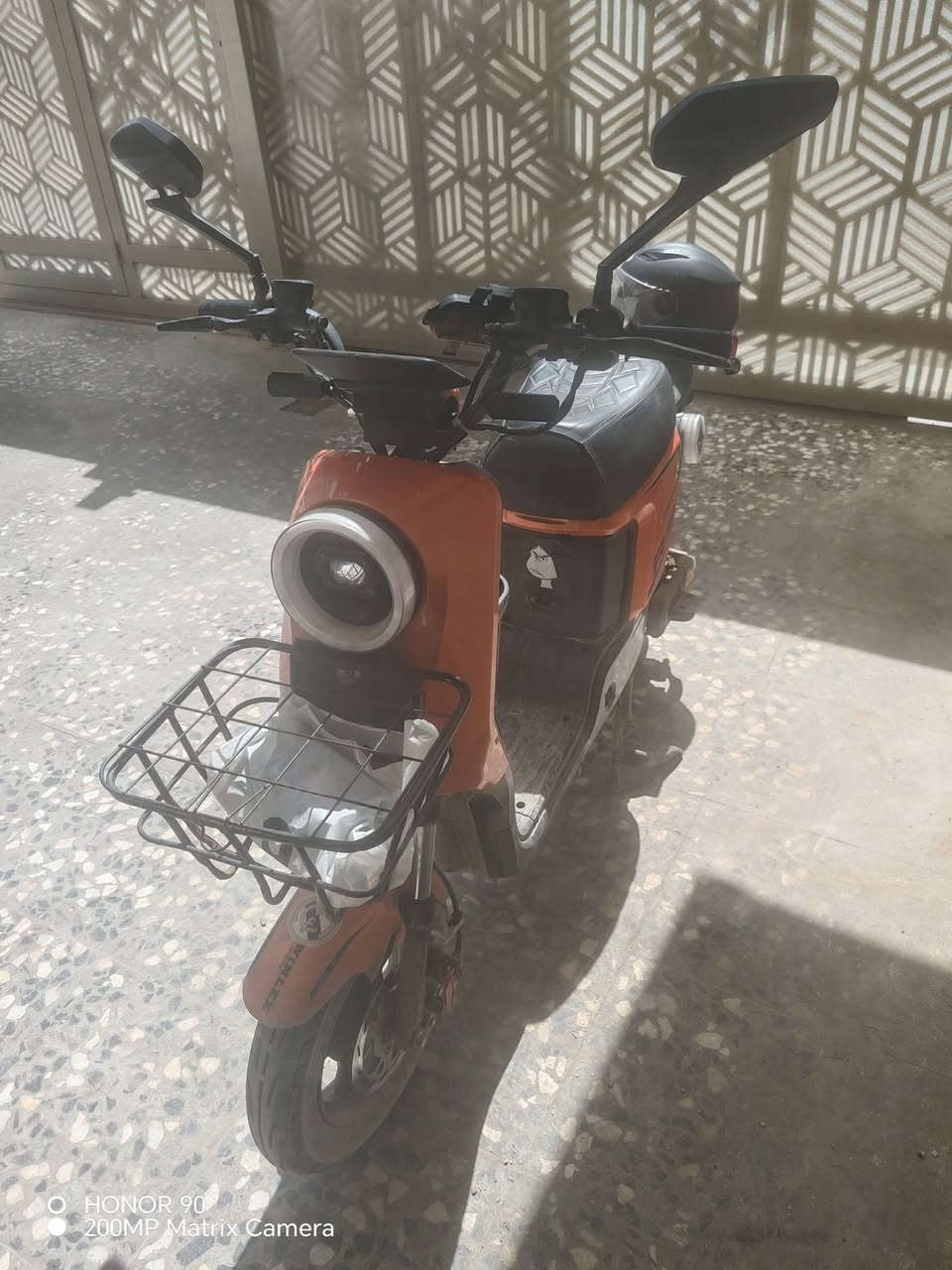 السلام عليكم...

دراجة للبيع
باتريات جديدة
تايرات جديدة
السعر ٣٠٠ الف قفل
للاستفسار فقط اتصال
***********
