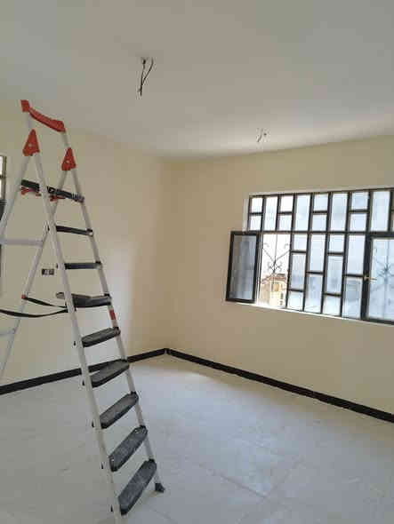 خلفة معجون + صبغ شغل درجه اولى 
متفرغ حاليا ؟
***********
